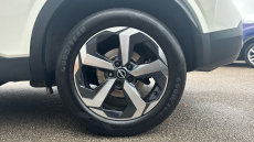 Nissan Qashqai 1.3 DiG-T MH N-Connecta 5dr Petrol Hatchback